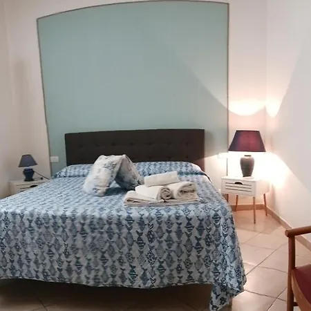 Panzió Nora Casa Vacanze/bed And Breakfast Pula